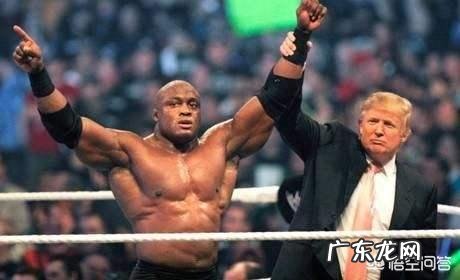 WWE摔角手和UFC综合格斗选手如果打的话,谁赢的几率更大