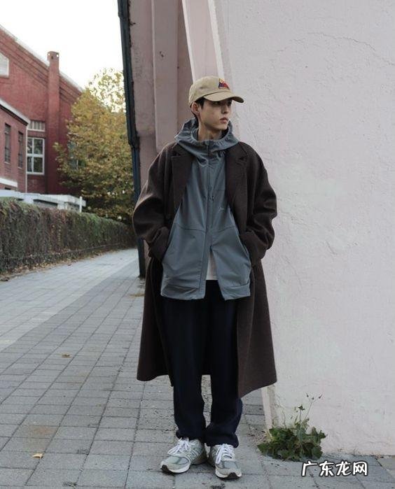 叠穿搭配就更有美感了 叠穿混搭一学就会的时尚心得