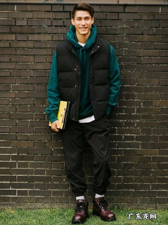 叠穿搭配就更有美感了 叠穿混搭一学就会的时尚心得