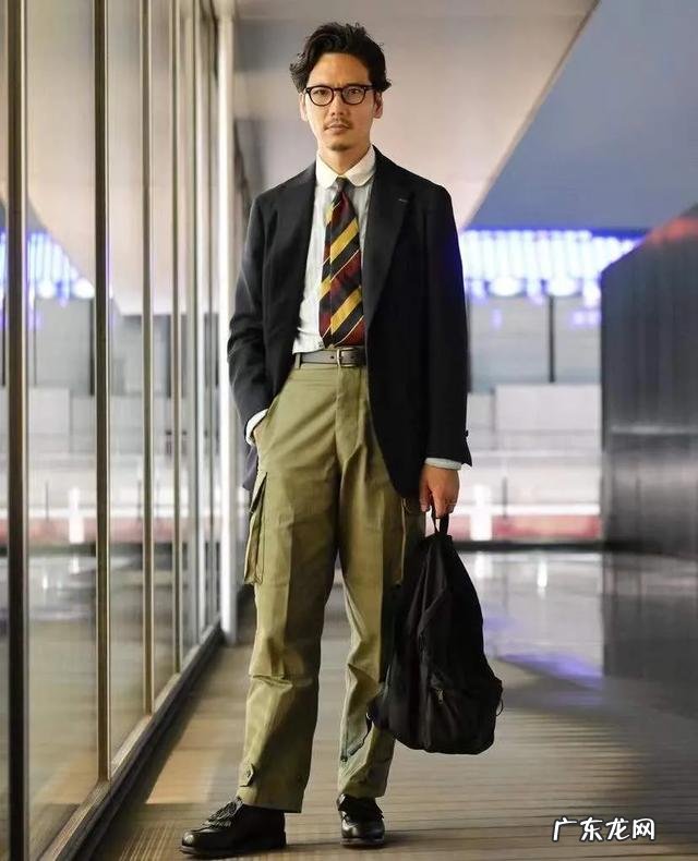 穿正式西装要注意哪些方面 如何穿正式西装才能更加得体