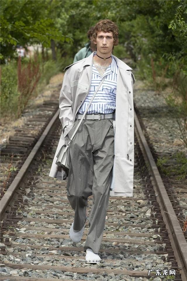 阔腿裤男穿搭图片大全 潮男阔腿裤穿搭