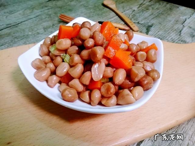 为什么喝酒时不能吃花生米?