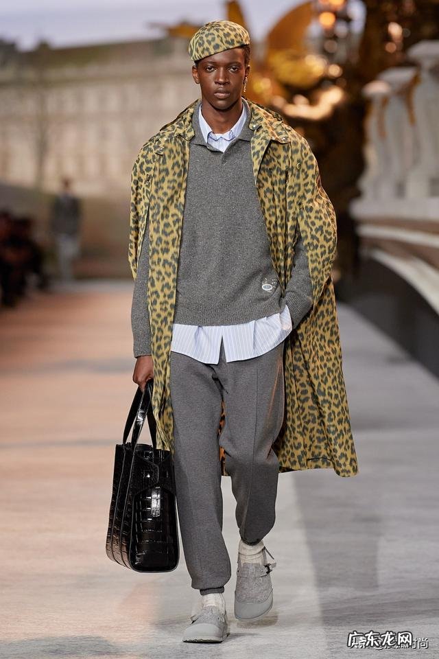 结婚男装穿搭 复古婚纱男装搭配