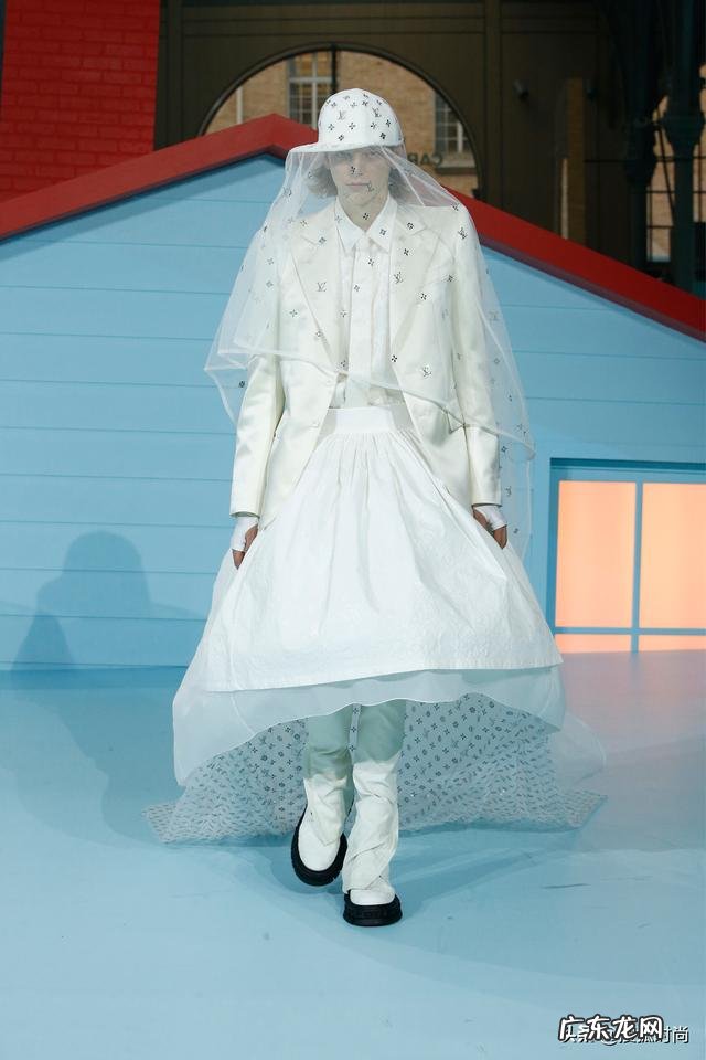 结婚男装穿搭 复古婚纱男装搭配