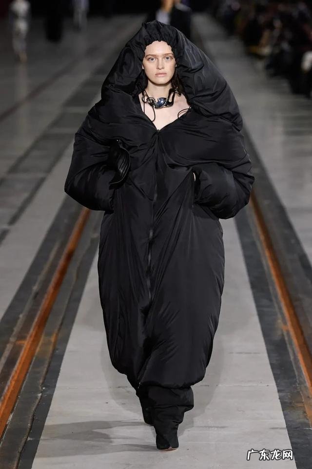 人形标志男装品牌 yproject品牌男装