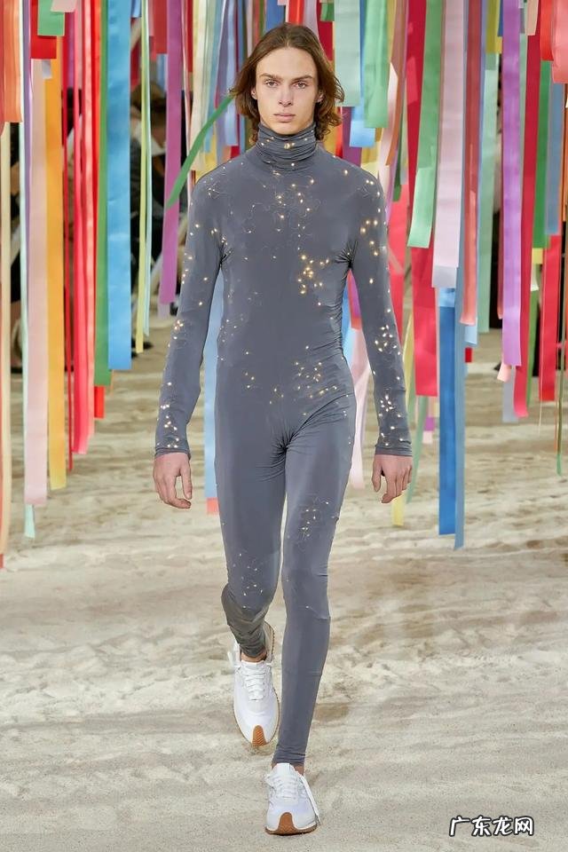 2022年男装流行趋势服装 2022年春夏服装流行趋势男装