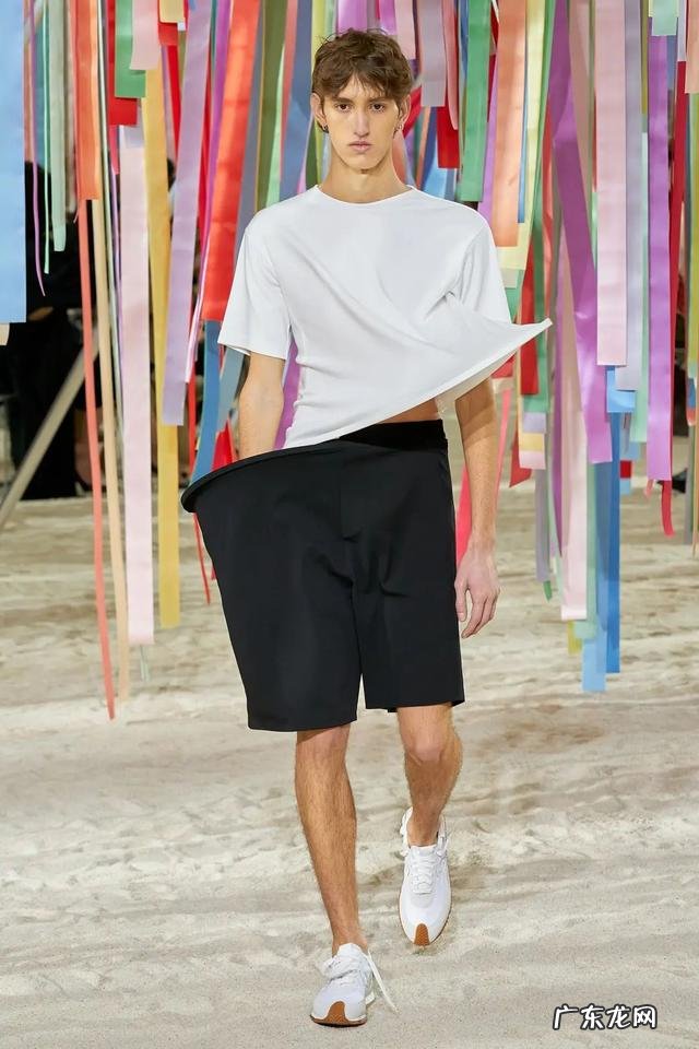 2022年男装流行趋势服装 2022年春夏服装流行趋势男装