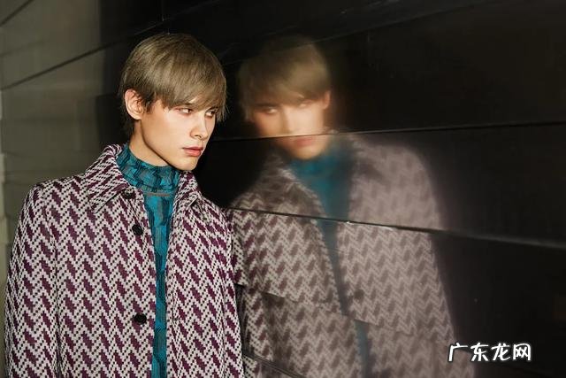 prada2022春夏男装时装秀回归自然 prada2022春夏男装时装秀