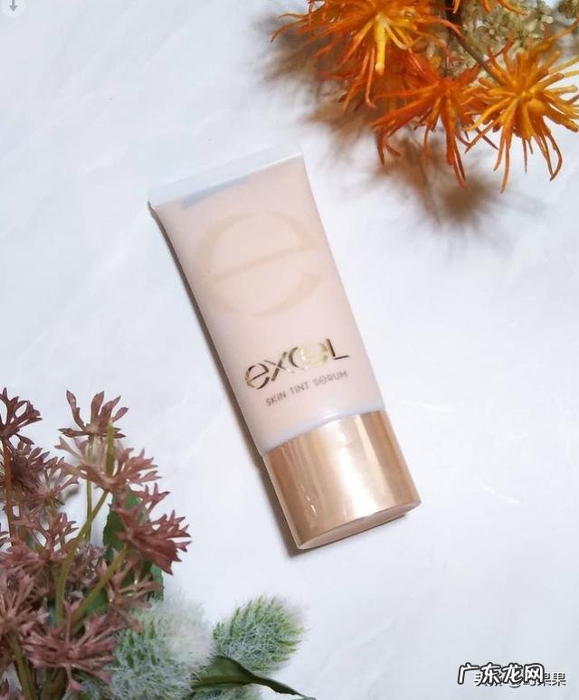 很简单但是很绝的妆容 简单又好看的妆容可以理解为素颜