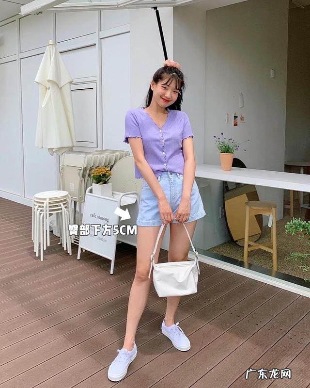 过时的牛仔裤怎么改时髦 牛仔裤过时了教你这招立马变时髦