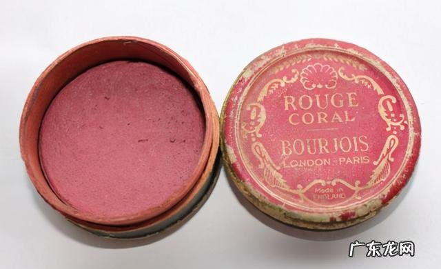 十大化妆品牌 化妆新手适合的彩妆品牌