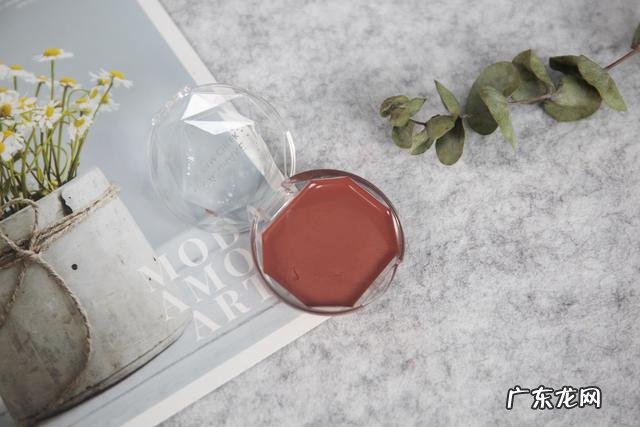 吐槽国货山寨彩妆 网红国货彩妆吐槽