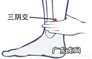 宝宝补着钙还有草帽圈，这是什么原因呢？