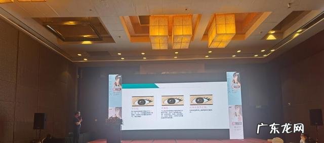 介绍双眼皮话术 仿生双眼皮话术