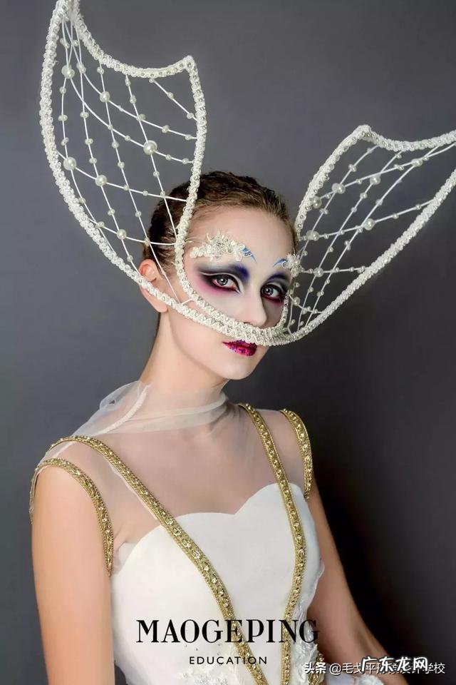 时尚大片杂志风彩妆推荐 时尚杂志最佳创意彩妆大片