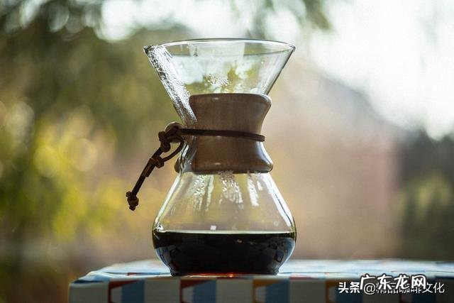 手冲咖啡到底是什么?有专业人士聊一聊吗?