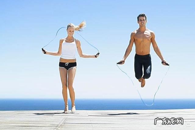 请问，模拟跳绳和跳绳的差别在哪里？效果几何？