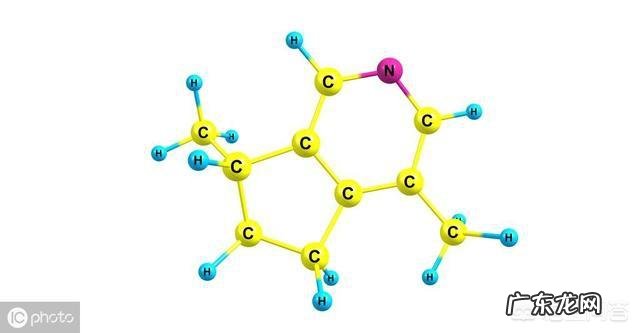 结婚很多年，两人见面一句话都没有，夫妻双方该怎么去处理？