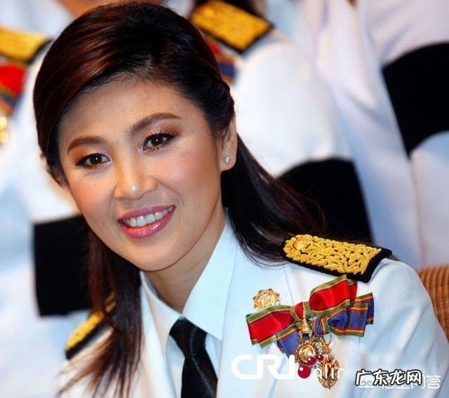 菅义伟突然宣布将卸任首相，到底发生了什么事？