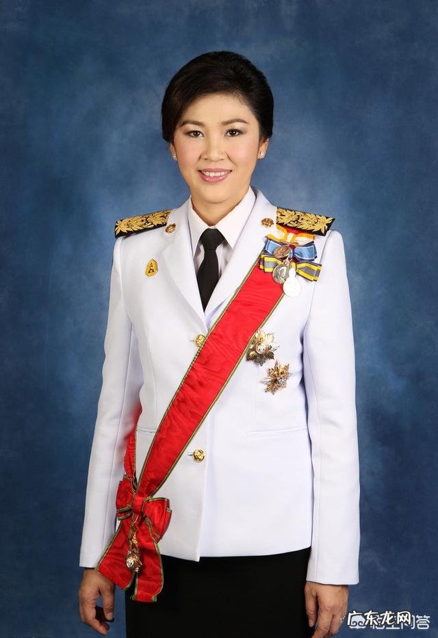 菅义伟突然宣布将卸任首相，到底发生了什么事？