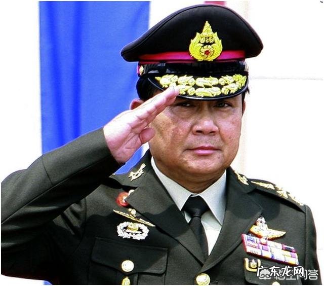 菅义伟突然宣布将卸任首相，到底发生了什么事？