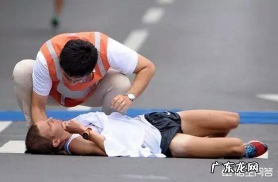 经常熬夜的人应不应该做剧烈运动呢？有何依据？