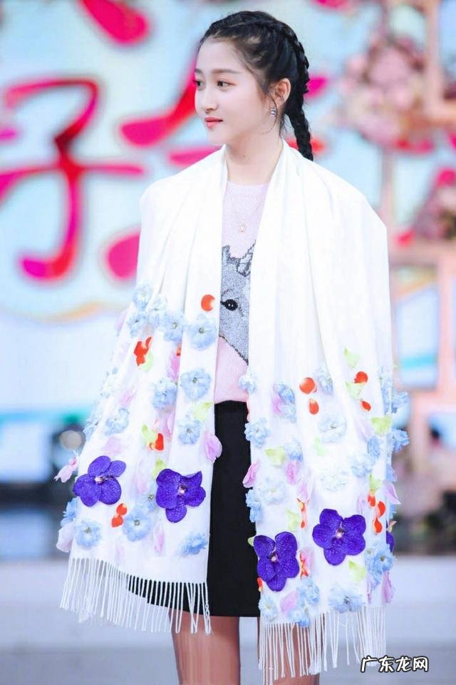 长得美身材棒的关晓彤,演技方面你能打几分?