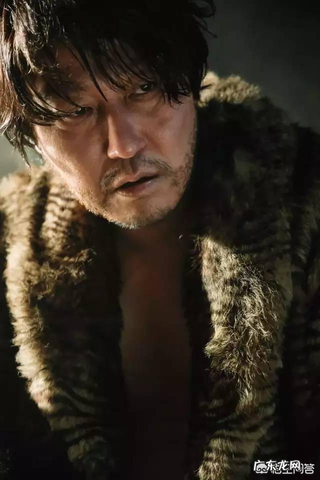 如何评价韩国电影《麻药王》?