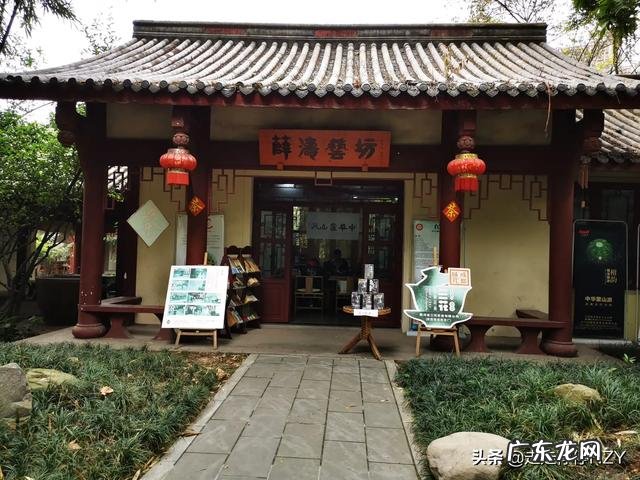 劳动节的时候川内哪里适合去旅游，非自驾？