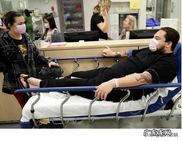 从美国xx对新冠的态度中看,是不是美国有解药呢?