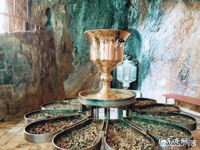 请问大家一个人出国旅游过吗?请问大家去的是哪些国家,怎么样?