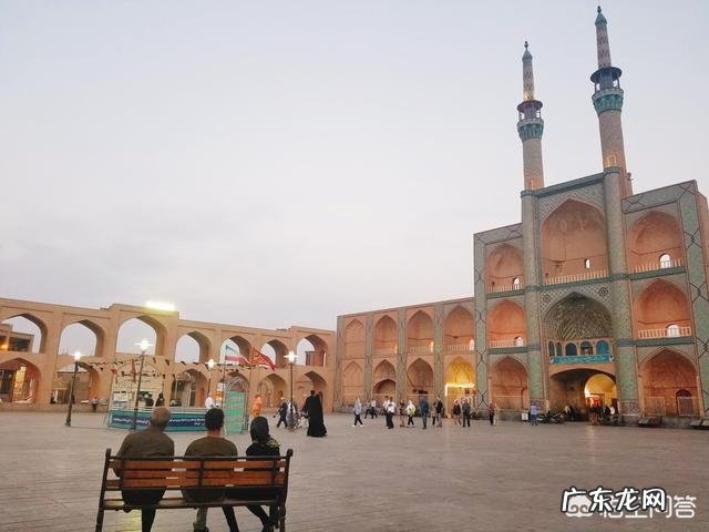 请问大家一个人出国旅游过吗?请问大家去的是哪些国家,怎么样?