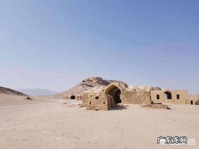 请问大家一个人出国旅游过吗?请问大家去的是哪些国家,怎么样?