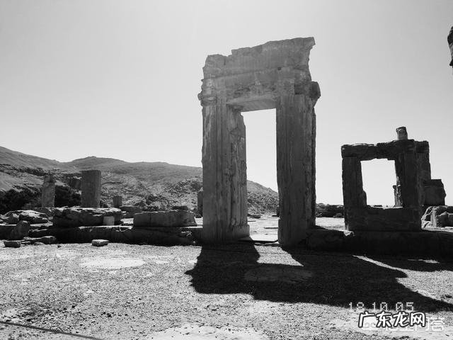 请问大家一个人出国旅游过吗?请问大家去的是哪些国家,怎么样?