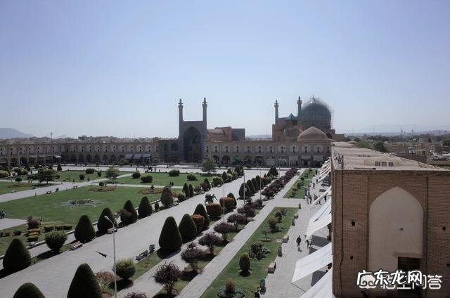 请问大家一个人出国旅游过吗?请问大家去的是哪些国家,怎么样?