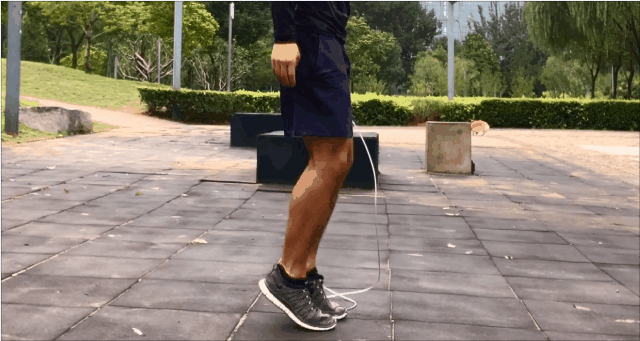 每天跳绳要多久才能减肥？ 一天跳绳1000多久能瘦