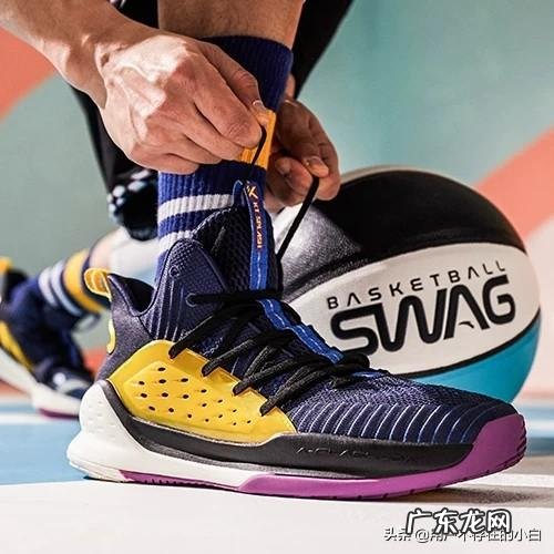 夏天想选一双透气性比较好的篮球鞋,有什么推荐吗?