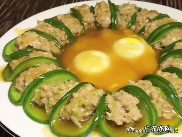 奶奶90岁牙都掉光了,大过年的,给做点什么好吃的才好呢? 80岁掉牙的老人吃什么好