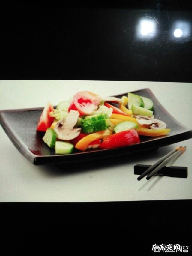 想下班后跑步每天,8点下班,没有吃晚饭,每天吃点什么比较好?