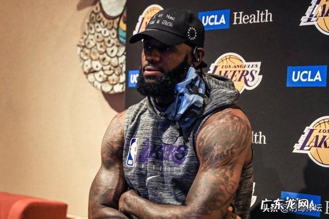 身高仅1米6，却能当12顺位！单场4分19助，他有多猛？