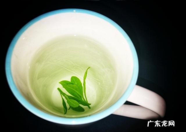 女人衰老,身体会有3处“走样”,你知道是哪些地方走样了吗?