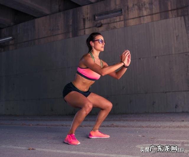 练习深蹲对减肥有什么好处?