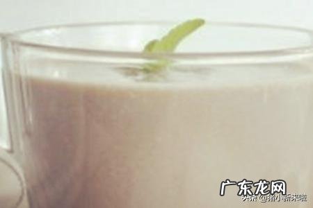 怎么用奥利奥和牛奶做早餐?