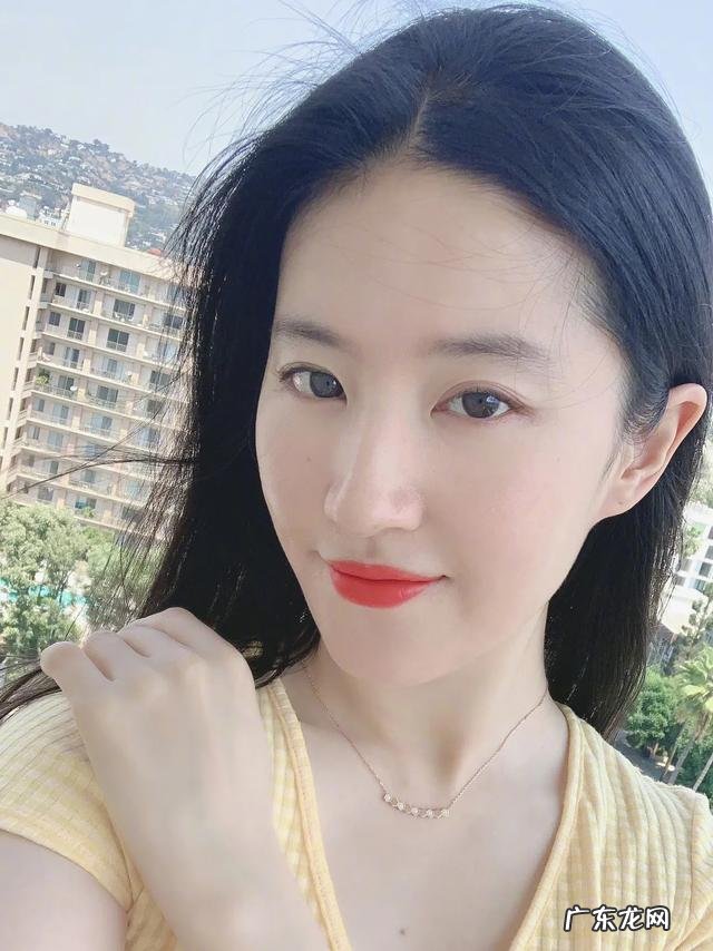 大脸怎么化妆有气质 大肉脸怎么化妆