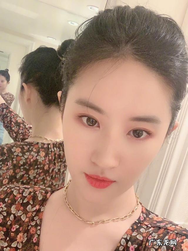 大脸怎么化妆有气质 大肉脸怎么化妆