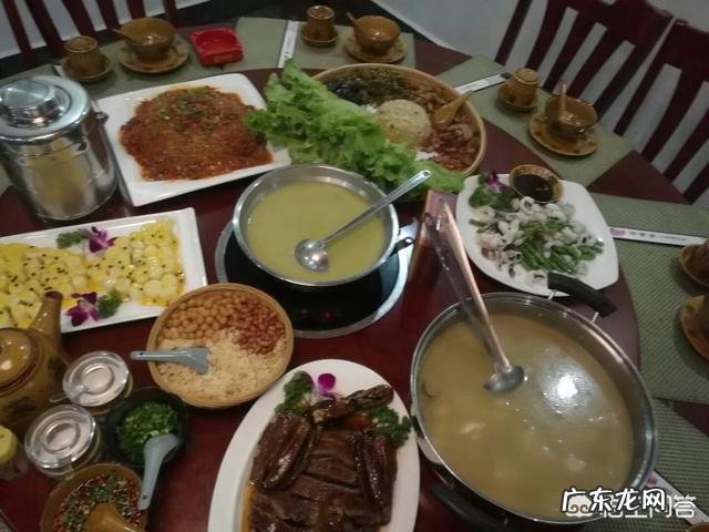 广西人请客吃饭,饭桌上必有哪些菜?