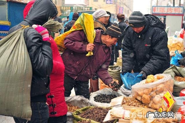 濮阳一个五线城市为什么消费和房价那么高?