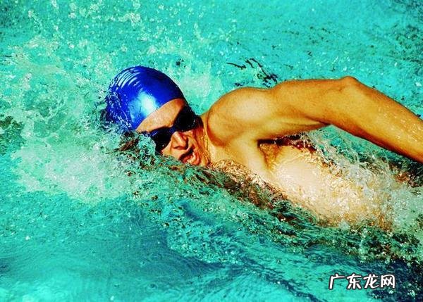 游泳是一项怎样的运动,有什么好处?