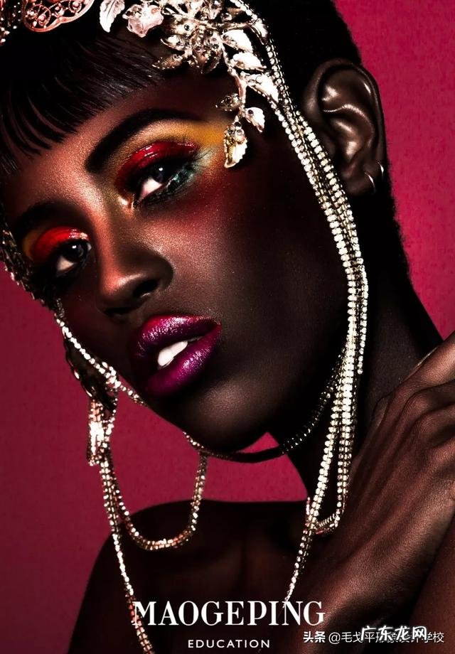 彩妆化妆全套教程图解 彩妆教程日常化妆高清图