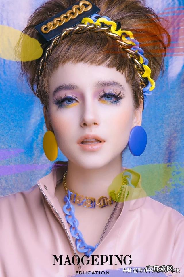 彩妆化妆全套教程图解 彩妆教程日常化妆高清图